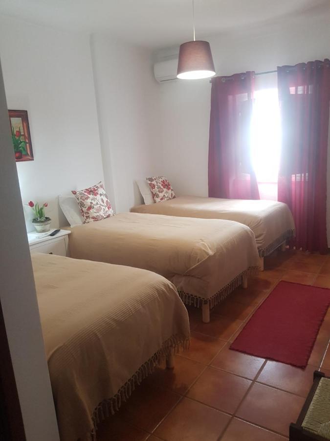 Moira - Local Guest house *